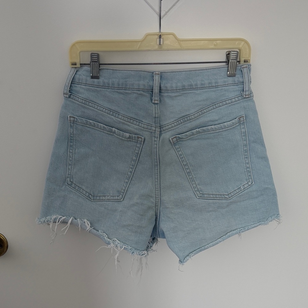 Old Navy Sky High A Line Cutoff Denim Shorts Size 6. - Picture 2 of 4